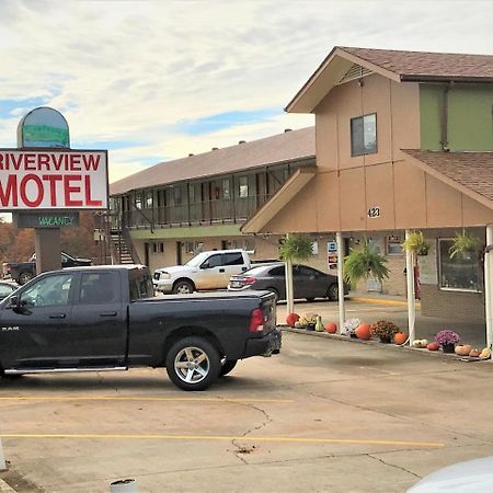 Riverview Motel Mammoth Spring Екстериор снимка